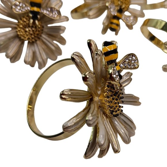 Daisy Flower and Bee Napkin Ring Holders Set of Six - Picture 5 of 7